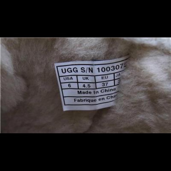 UGGS Tularosa Route Detachable Boot , 6 - Picture 7 of 7